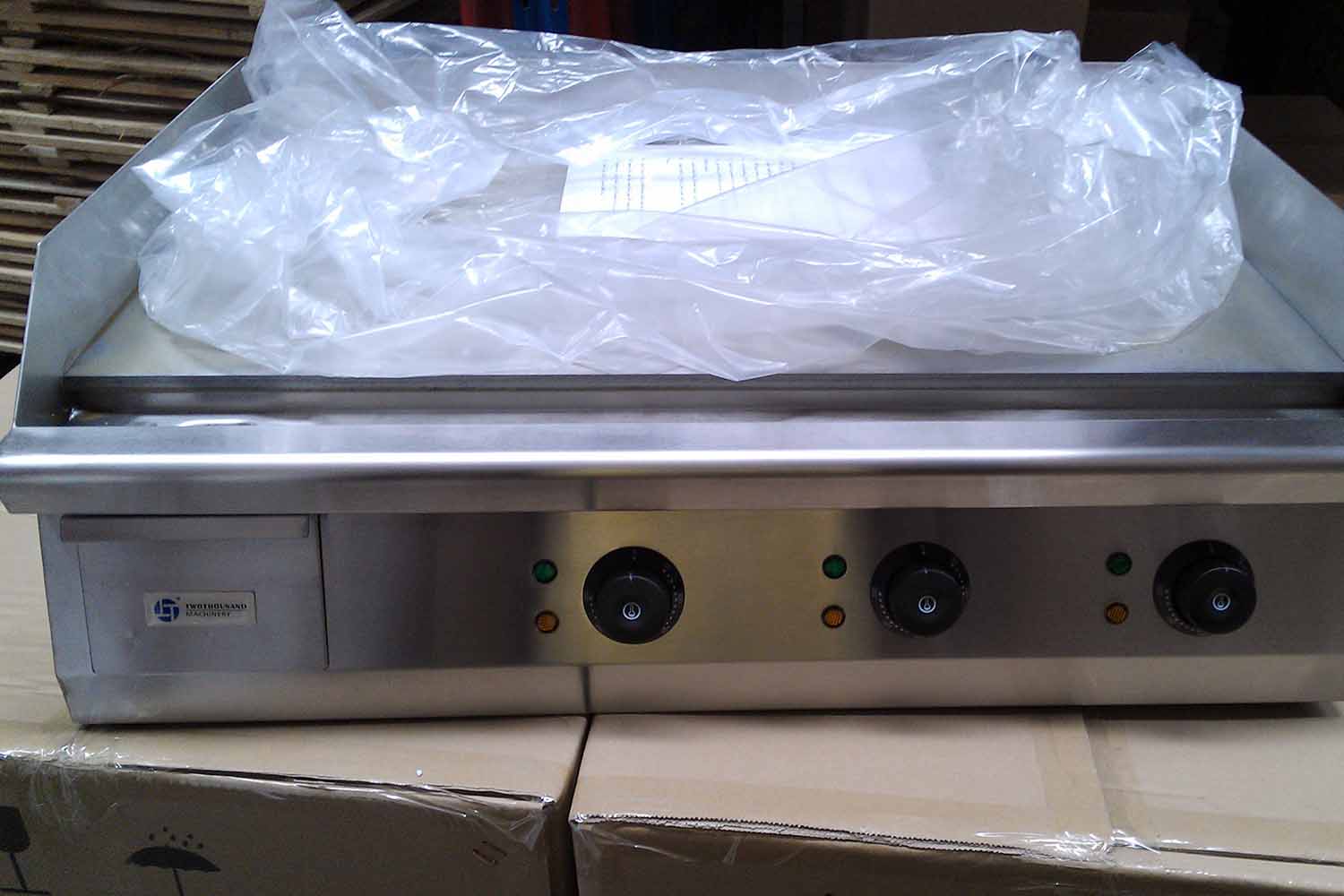 Commercial Electric Griddle (1)