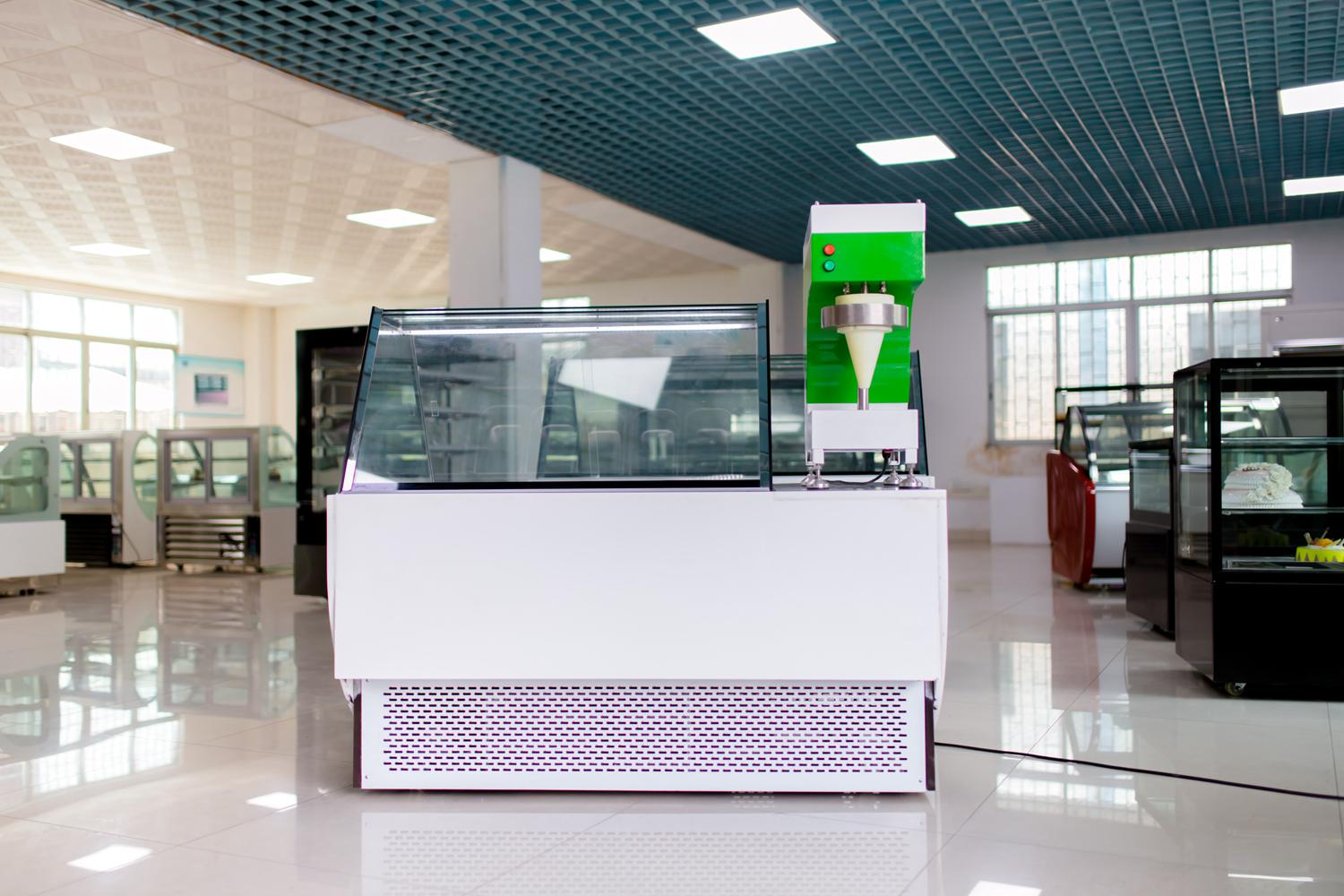 Front View of Fruit and Gelato Ice Cream Display Case for Frozen Yogurt Blender Machine