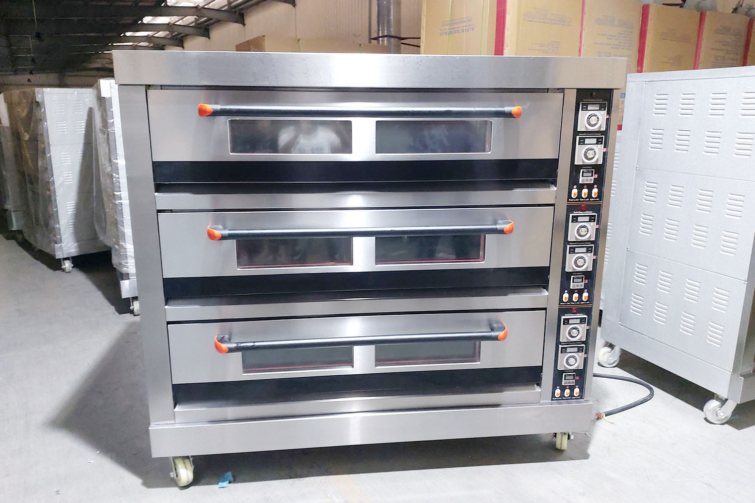 Commercial Oven TT-O121B Front View