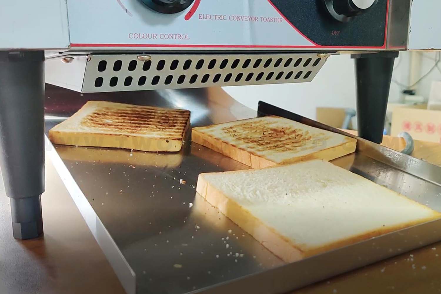 Support Details of Conveyor Toaster