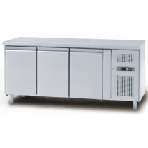3 Door Length 1795MM GN1/1 Commercial Undercounter Refrigerator TT-BC282B-1